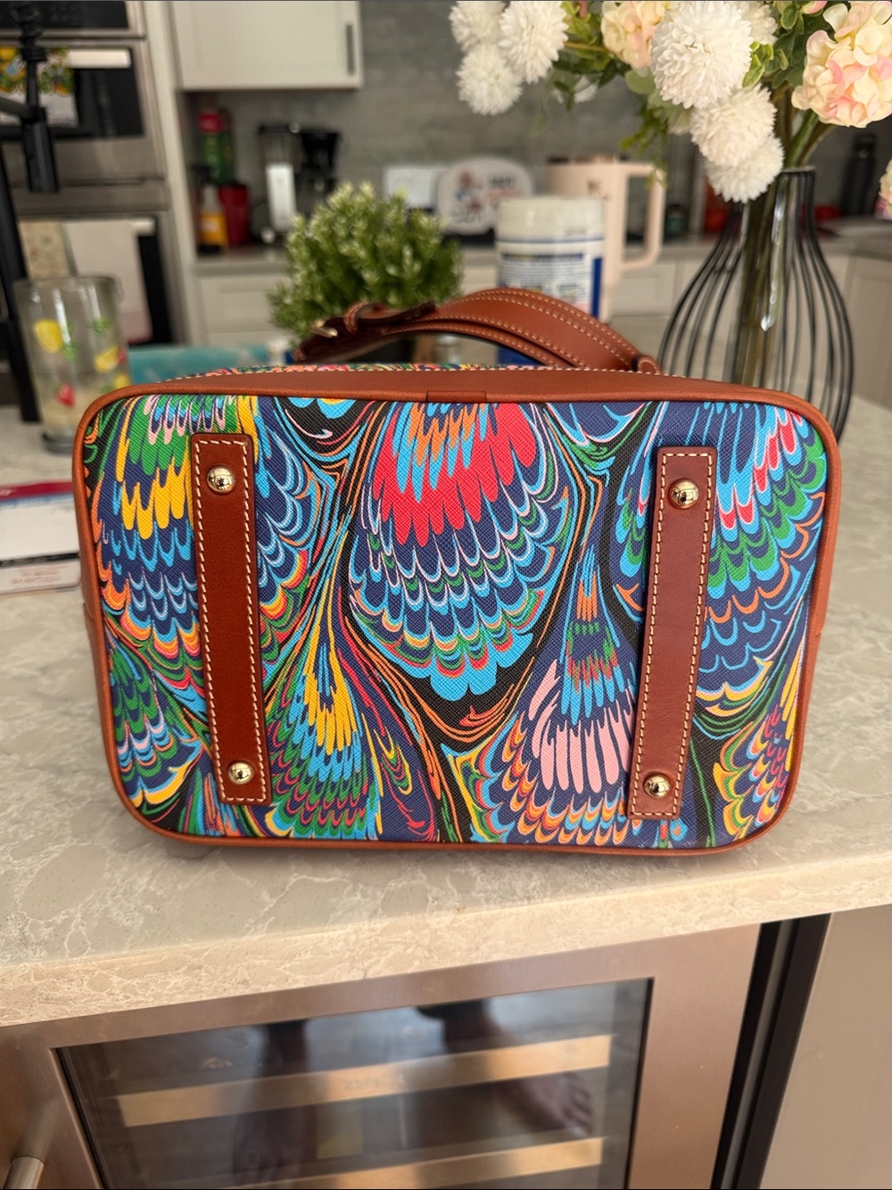 Dooney & Bourke Plumes Drawstring shoulder bag - Picture 3 of 7